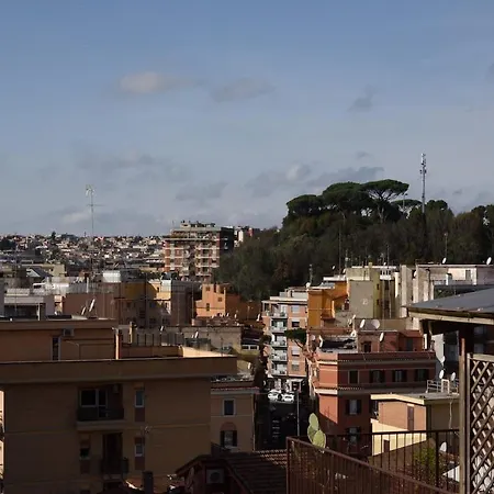 Lg - Near Vatican City, * Rome