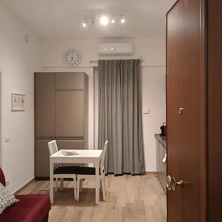 Lg - Near Vatican City, *