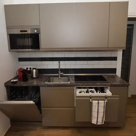 Lg - Near Vatican City, Daire *