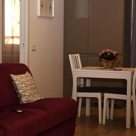 Lg - Near Vatican City, Roma