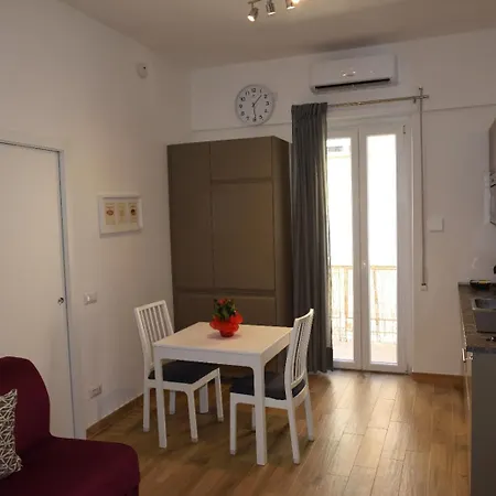 Lg - Near Vatican City, *