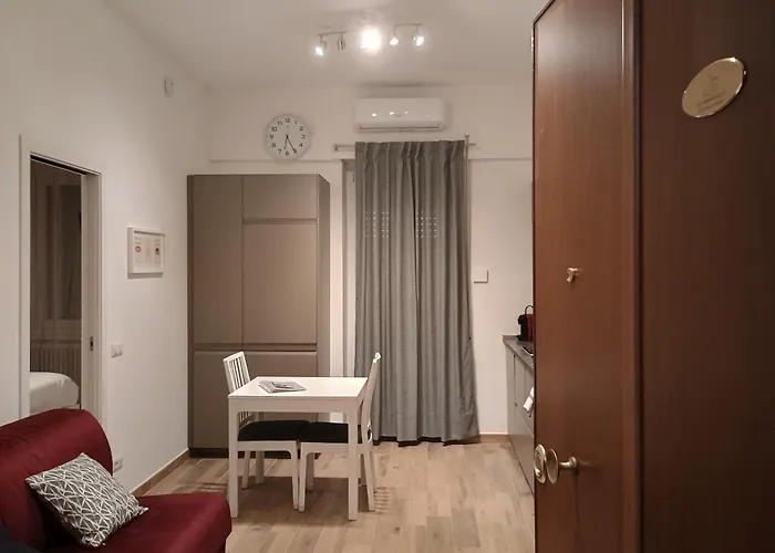 Lg - Near Vatican City, *